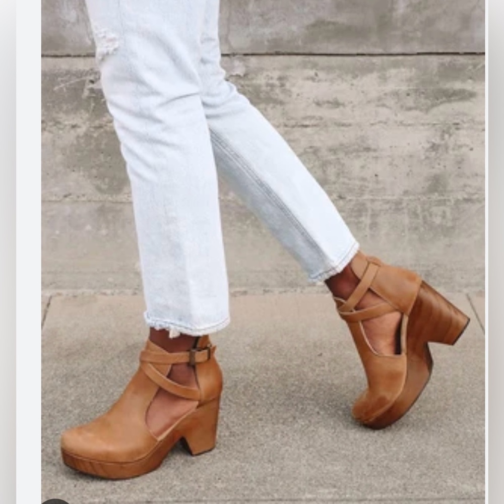 Free People Cedar Clog